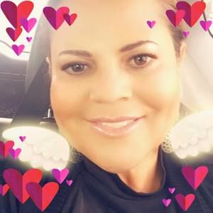 Meet your Posher, Ofelia